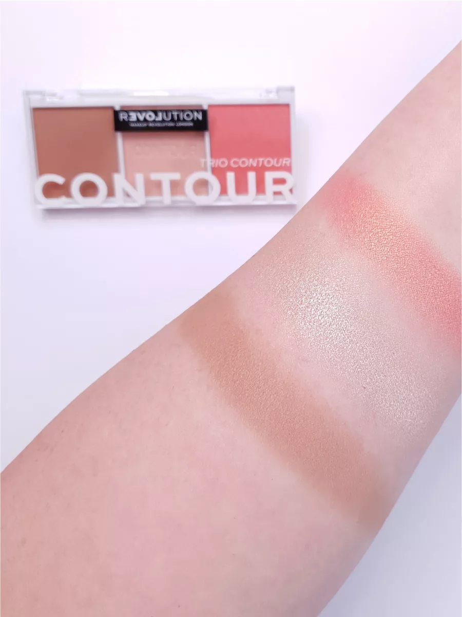 Контуринг RELOVE REVOLUTION Палетка для контуринга лица Colour Play Contour Trio