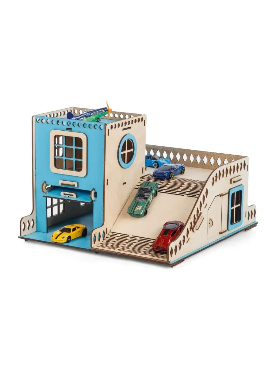 Мечта мальчишек: картонный гараж с подъёмными воротами