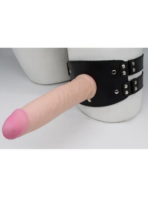 LOVETOY (А-Полимер) Узкий пояс на бедро с реалистичной насадкой, черный, фото 3