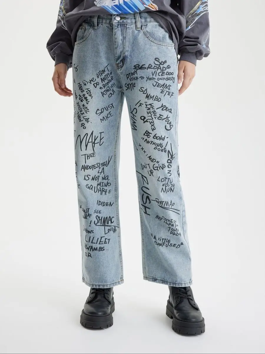 Gucci cheap graffiti jeans