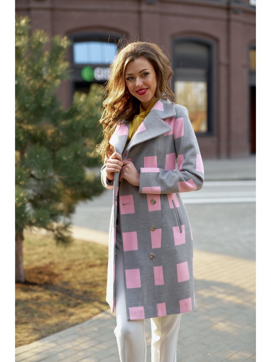 Серое пальто с розовым воротником. Пальто разноцветное размер 42 женский. Excelsior полупальто женское. Серо розовое пальто