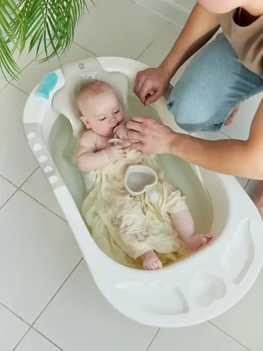 Happy Baby Ванночка для купания пластиковая с горкой и ковшиком, серый, фото 6