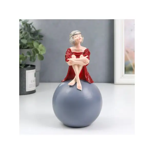Фигурка