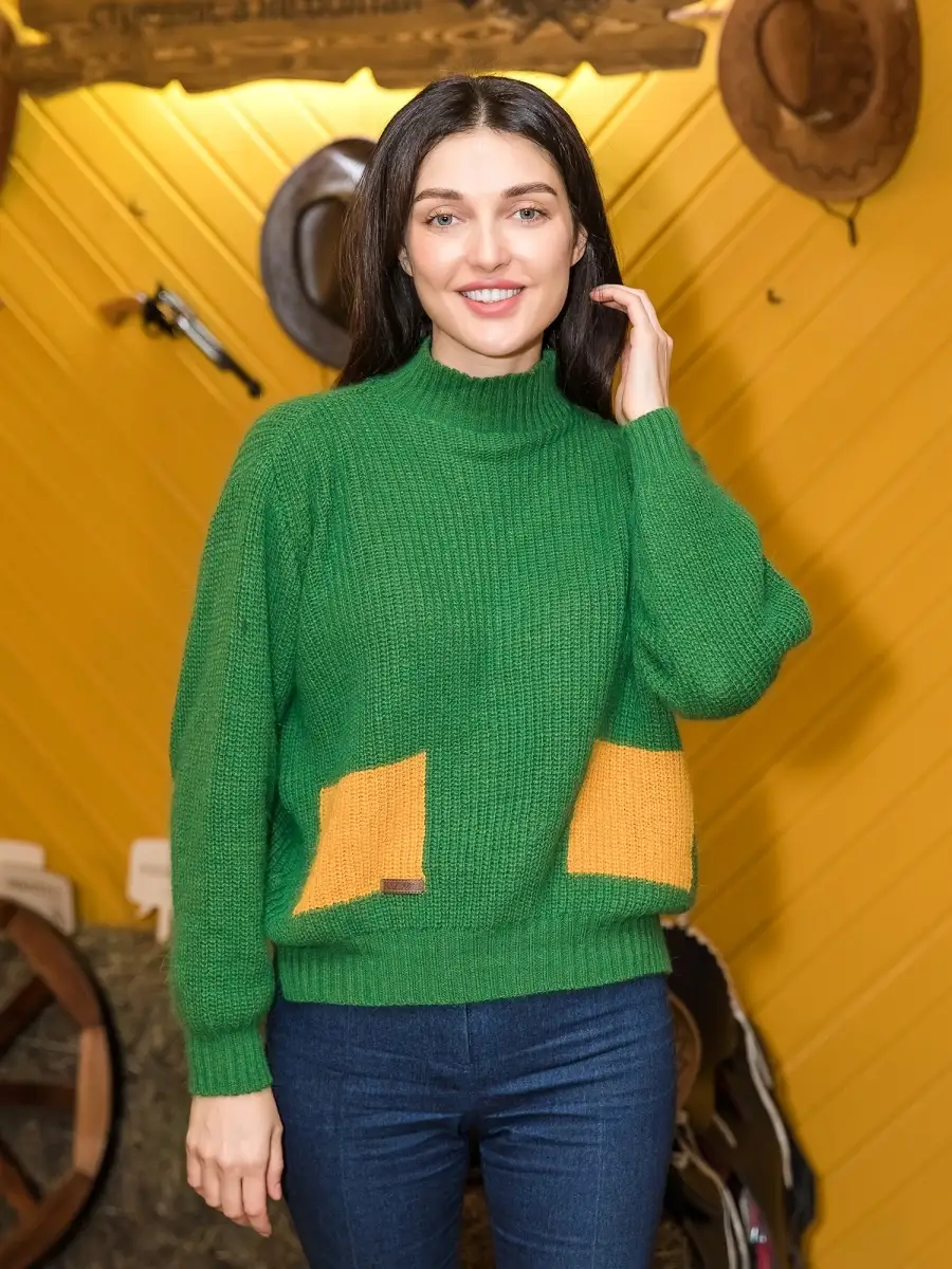 Женский вязаный свитер оверсайз, джемпер (красный) купить на Вайлдберриз, артикул 